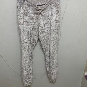 Lululemon white/gray sweatpants | size 8 |